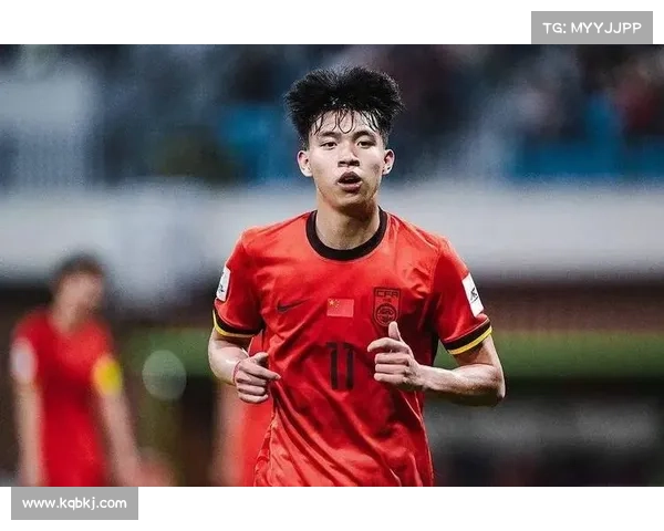 王钰栋伤情可控随队出征大连 浙江锋线核心复出悬念待解 王钰栋伤情可控随队出征大连 浙江锋线核心复出悬念待解